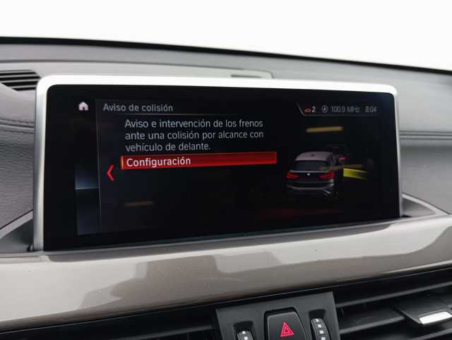 BMW X1 sDrive18d color Gris Plata. Año 2022. 110KW(150CV). Diésel. En concesionario Augusta Aragon S.A. de Zaragoza
