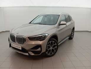 Fotos de BMW X1 sDrive18d color Gris Plata. Año 2022. 110KW(150CV). Diésel. En concesionario Augusta Aragon S.A. de Zaragoza