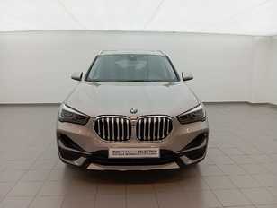 Fotos de BMW X1 sDrive18d color Gris Plata. Año 2022. 110KW(150CV). Diésel. En concesionario Augusta Aragon S.A. de Zaragoza