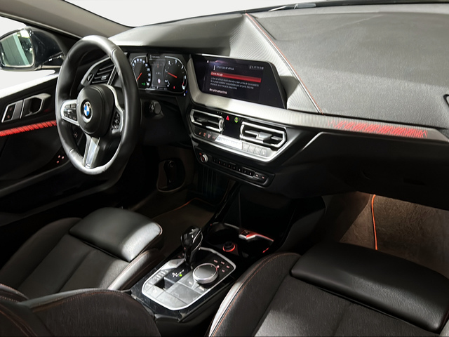 BMW Serie 1 116d color Gris. Año 2020. 85KW(116CV). Diésel. En concesionario San Pablo Motor | Su Eminencia de Sevilla