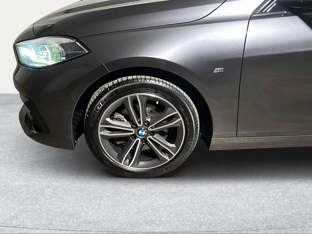 BMW Serie 1 116d color Gris. Año 2020. 85KW(116CV). Diésel. En concesionario San Pablo Motor | Su Eminencia de Sevilla