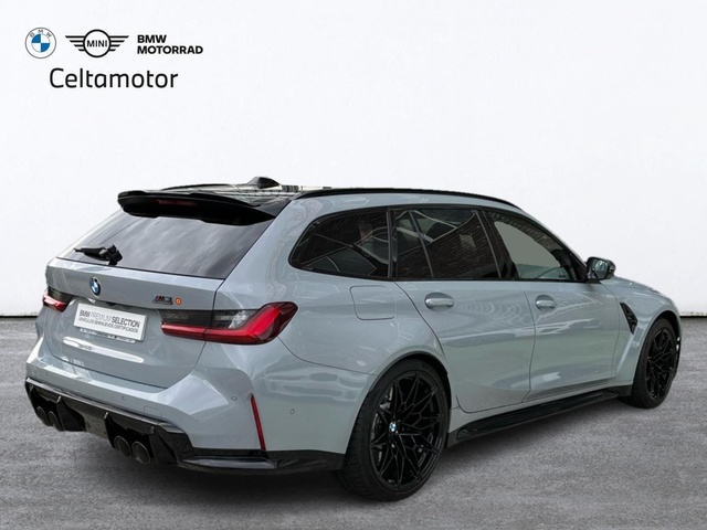 BMW M M3 Competition Touring color Gris. Año 2025. 390KW(530CV). Gasolina. En concesionario Celtamotor Vigo de Pontevedra