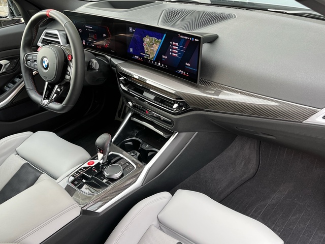 BMW M M3 Competition Touring color Gris. Año 2025. 390KW(530CV). Gasolina. En concesionario Celtamotor Vigo de Pontevedra