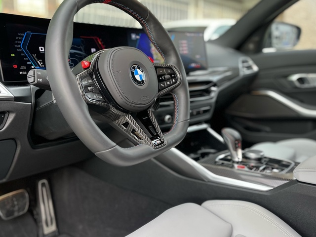 BMW M M3 Competition Touring color Gris. Año 2025. 390KW(530CV). Gasolina. En concesionario Celtamotor Vigo de Pontevedra