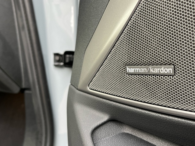 BMW M M3 Competition Touring color Gris. Año 2025. 390KW(530CV). Gasolina. En concesionario Celtamotor Vigo de Pontevedra