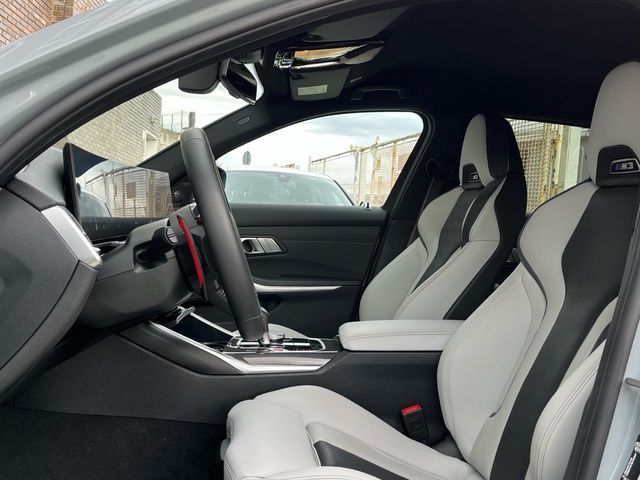 BMW M M3 Competition Touring color Gris. Año 2025. 390KW(530CV). Gasolina. En concesionario Celtamotor Vigo de Pontevedra