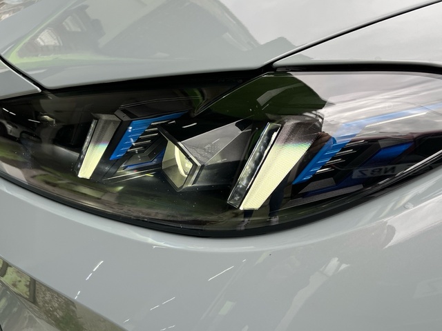 BMW M M3 Competition Touring color Gris. Año 2025. 390KW(530CV). Gasolina. En concesionario Celtamotor Vigo de Pontevedra