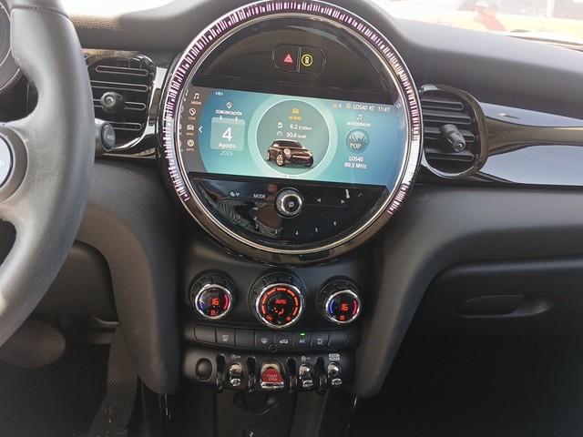 fotoG 11 del MINI MINI 5 Puertas Cooper 100 kW (136 CV) 136cv Gasolina del 2023 en Vizcaya