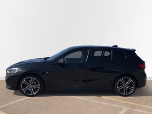 Fotos de BMW Serie 1 118i color Negro. Año 2021. 103KW(140CV). Gasolina. En concesionario Proa Premium Palma de Baleares