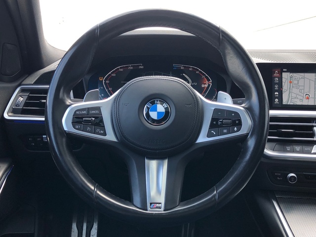 BMW Serie 3 320d color Azul. Año 2021. 140KW(190CV). Diésel. En concesionario Momentum S.A. de Madrid