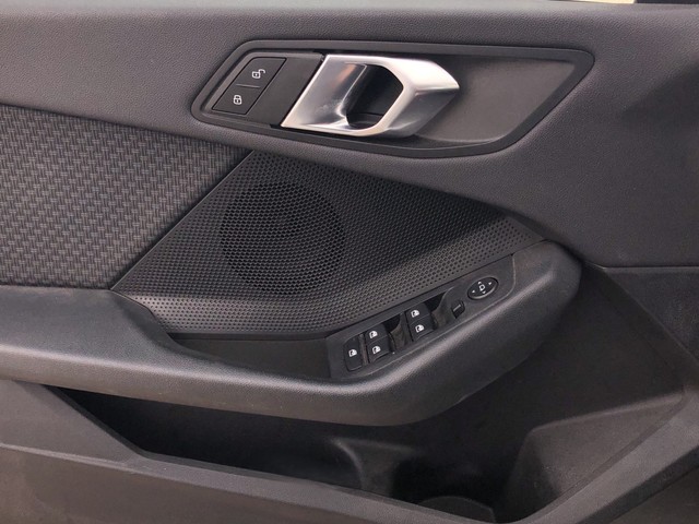 BMW Serie 1 116d color Blanco. Año 2019. 85KW(116CV). Diésel. En concesionario Vehinter Alcorcón de Madrid