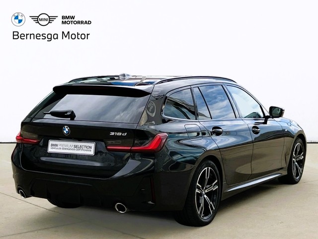 BMW Serie 3 318d Touring color Negro. Año 2024. 110KW(150CV). Diésel. En concesionario Bernesga Motor León (Bmw y Mini) de León