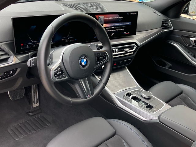 BMW Serie 3 318d Touring color Negro. Año 2024. 110KW(150CV). Diésel. En concesionario Bernesga Motor León (Bmw y Mini) de León