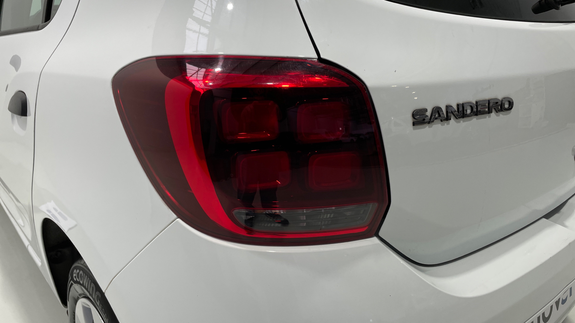 Dacia Sandero TCE 90 GLP - 13