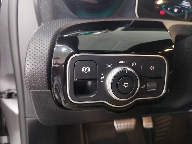 Mercedes-Benz Clase A 180 d 85 kW (116 CV)