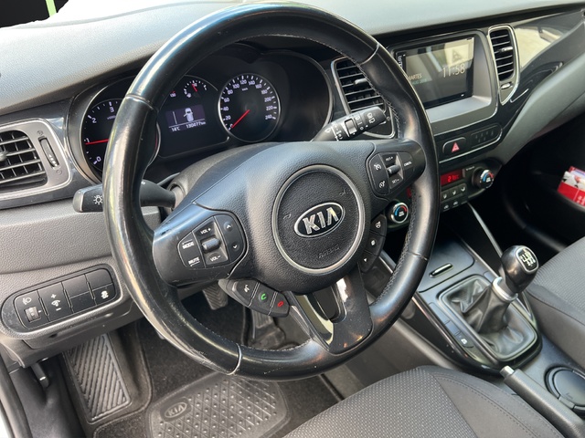 Kia Carens 1.7 CRDi VGT Drive 100 kW (136 CV)