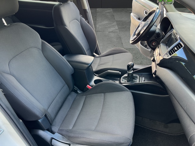 Kia Carens 1.7 CRDi VGT Drive 100 kW (136 CV)