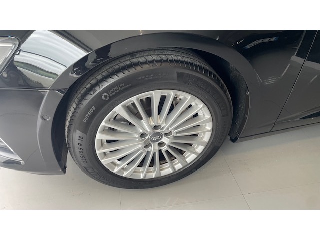 Audi A6 design 45 TFSI 180 kW (245 CV) S tronic