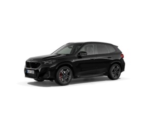 Fotos de BMW X1 M35i color Negro. Año 2024. 221KW(300CV). Gasolina. En concesionario Móvil Begar Alicante de Alicante