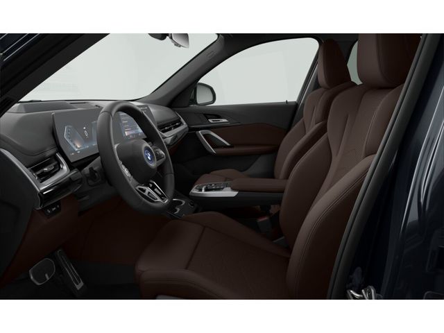 BMW iX1 xDrive30 color Gris. Año 2023. 230KW(313CV). Eléctrico. En concesionario Movil Begar Alcoy de Alicante