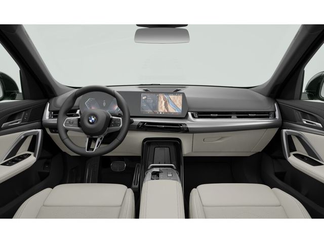 BMW X1 sDrive18d color Negro. Año 2024. 110KW(150CV). Diésel. En concesionario Maberauto de Castellón
