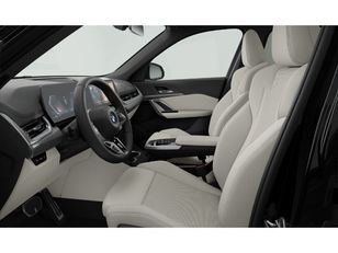 Fotos de BMW X1 sDrive18d color Negro. Año 2024. 110KW(150CV). Diésel. En concesionario Maberauto de Castellón