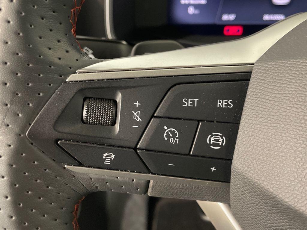 SEAT Leon ST 1.4 e-Hybrid - 9