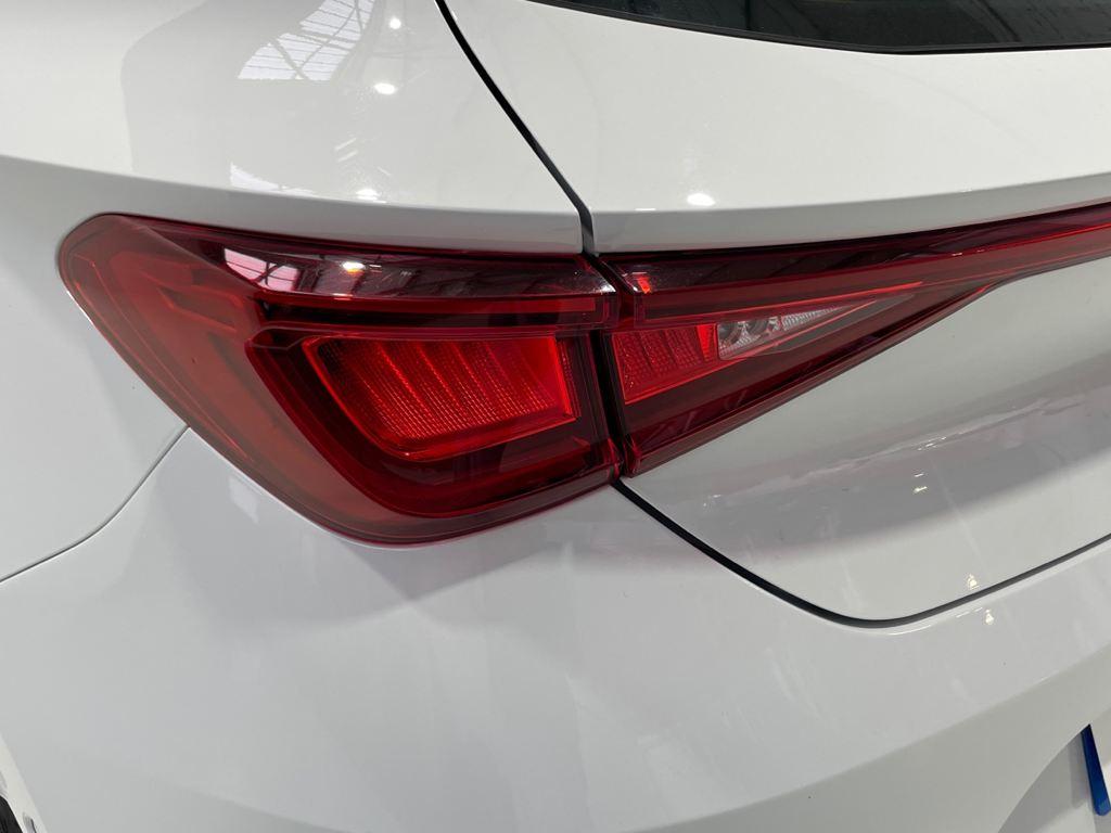 SEAT León 1.4 e-Hybrid - 19