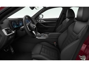 Fotos de BMW i4 eDrive40 color Rojo. Año 2024. 250KW(340CV). Eléctrico. En concesionario Motri Motor Jaén de Jaén