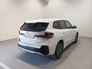 BMW iX1 eDrive20 color Blanco. Año 2025. 150KW(204CV). Eléctrico. En concesionario Motor Munich - Terrassa - VO de Barcelona