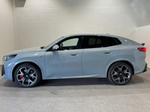 Fotos de BMW iX2 xDrive30 color Gris. Año 2025. 230KW(313CV). Eléctrico. En concesionario MOTOR MUNICH S.A.U  - Terrassa de Barcelona