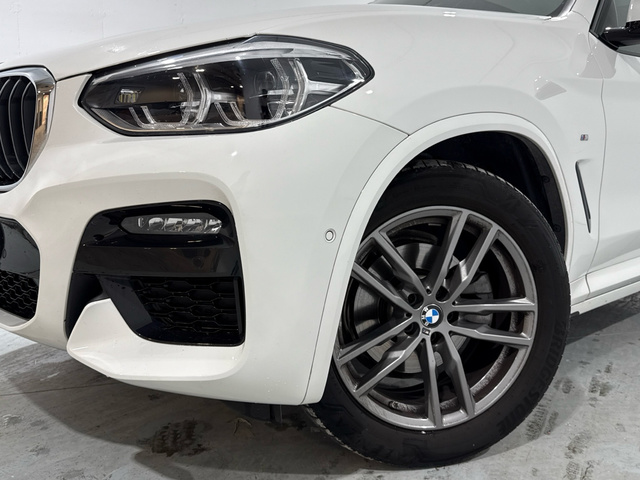 BMW X3 xDrive20d color Blanco. Año 2021. 140KW(190CV). Diésel. En concesionario Auto Premier, S.A. - ALCALÁ DE HENARES de Madrid