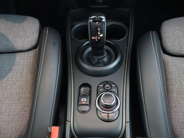 fotoG 11 del MINI MINI Countryman Cooper S ALL4 131 kW (178 CV) 178cv Gasolina del 2023 en Barcelona