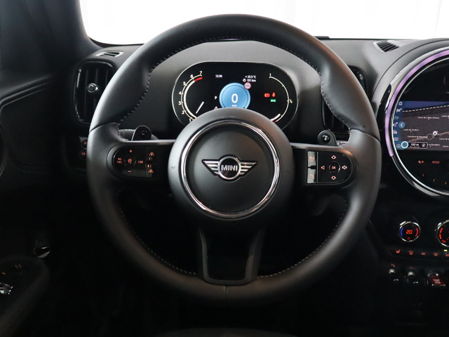 fotoG 12 del MINI MINI Countryman Cooper S ALL4 131 kW (178 CV) 178cv Gasolina del 2023 en Barcelona