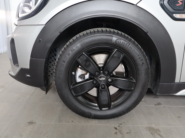 fotoG 14 del MINI MINI Countryman Cooper S ALL4 131 kW (178 CV) 178cv Gasolina del 2023 en Barcelona