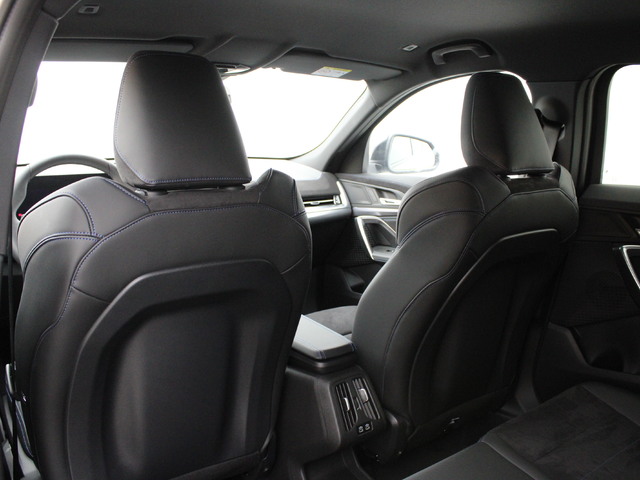 BMW X2 sDrive18d color Gris. Año 2024. 110KW(150CV). Diésel. En concesionario Augusta Aragon S.A. de Zaragoza