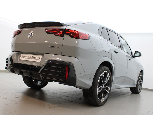 BMW X2 sDrive18d color Gris. Año 2024. 110KW(150CV). Diésel. En concesionario Augusta Aragon S.A. de Zaragoza