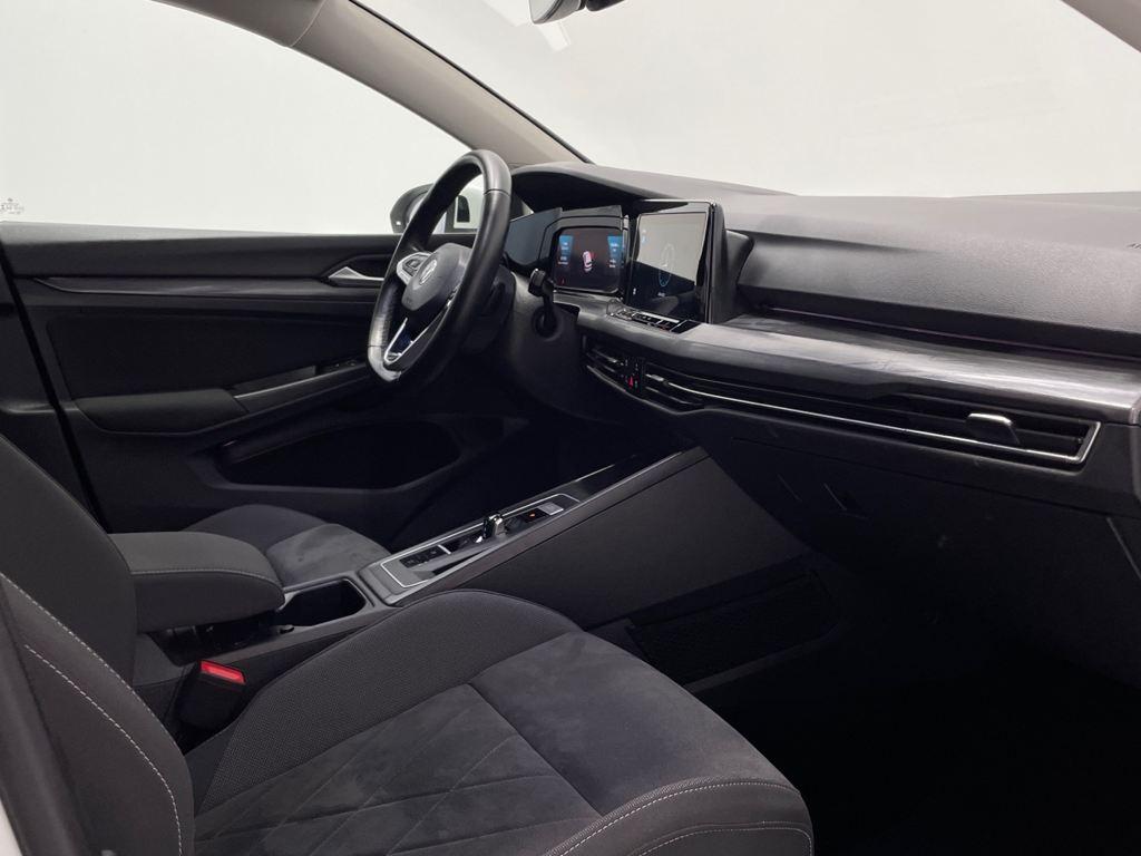 Volkswagen Golf 1.5 eTSI - 5