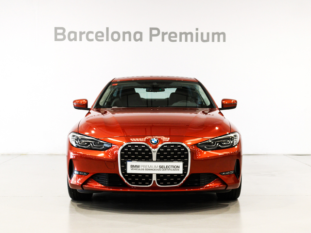 BMW Serie 4 420i Coupe color Naranja. Año 2022. 135KW(184CV). Gasolina. En concesionario Barcelona Premium -- GRAN VIA de Barcelona
