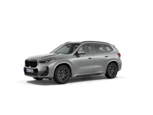 Fotos de BMW X1 sDrive18d color Gris Plata. Año 2025. 110KW(150CV). Diésel. En concesionario Barcelona Premium -- GRAN VIA de Barcelona