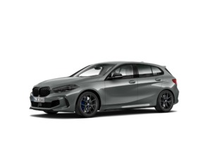 Fotos de BMW Serie 1 M135i color Gris. Año 2024. 225KW(306CV). Gasolina. En concesionario Caetano Cuzco, Alcalá de Madrid