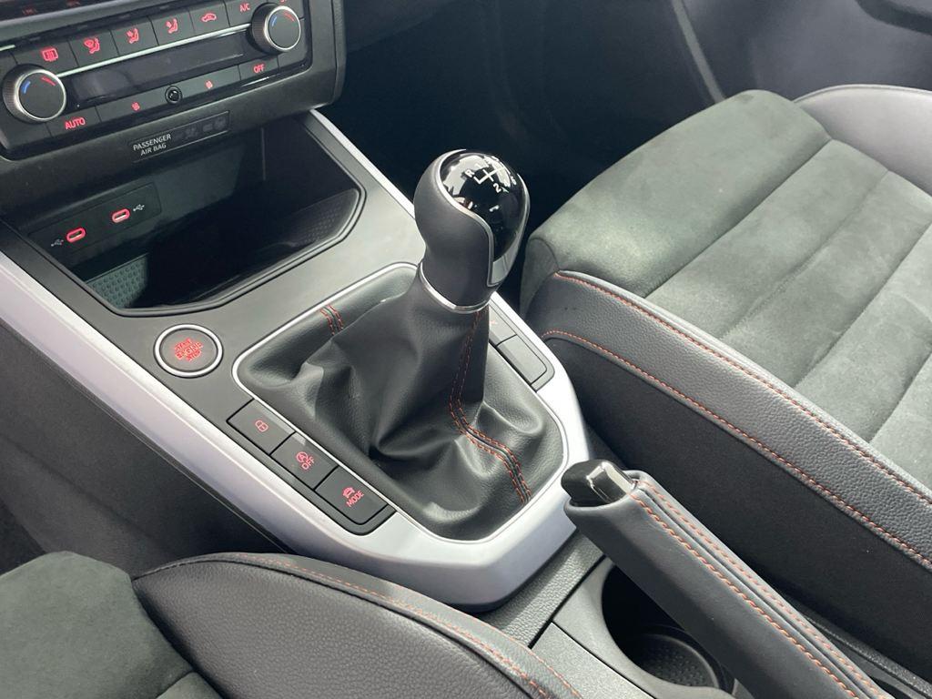 SEAT Arona 1.0 TSI - 19