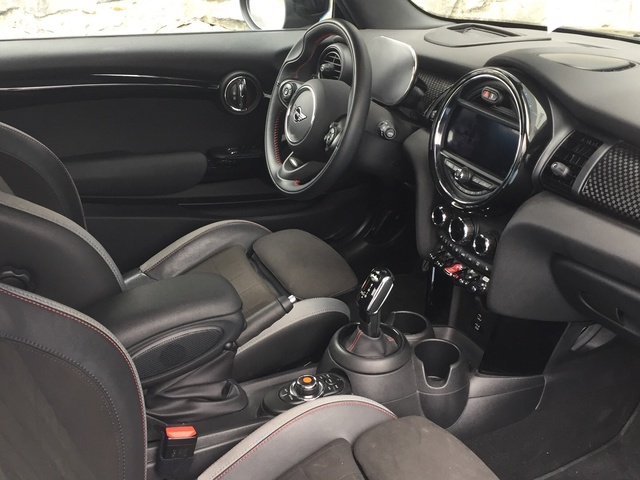 fotoG 7 del MINI MINI 3 Puertas Cooper S 131 kW (178 CV) 178cv Gasolina del 2020 en Cantabria