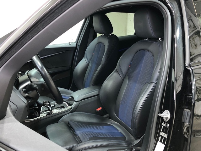 BMW Serie 1 118i color Negro. Año 2021. 103KW(140CV). Gasolina. En concesionario Movilnorte El Plantio de Madrid