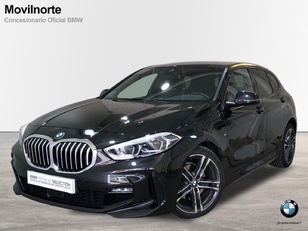Fotos de BMW Serie 1 118i color Negro. Año 2021. 103KW(140CV). Gasolina. En concesionario Movilnorte El Plantio de Madrid