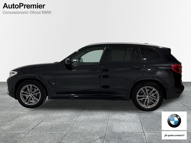 BMW X3 xDrive30e color Negro. Año 2021. 215KW(292CV). Híbrido Electro/Gasolina. En concesionario Auto Premier, S.A. - MADRID de Madrid