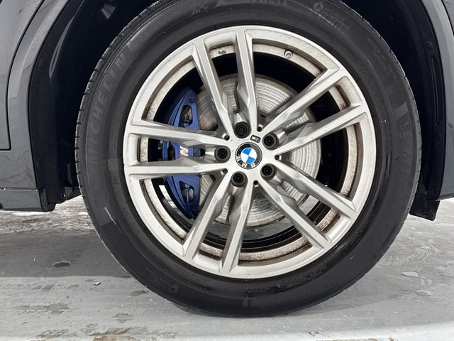 BMW X3 xDrive30e color Negro. Año 2021. 215KW(292CV). Híbrido Electro/Gasolina. En concesionario Auto Premier, S.A. - MADRID de Madrid