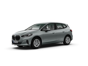 Fotos de BMW Serie 2 218d Active Tourer color Gris. Año 2023. 110KW(150CV). Diésel. En concesionario San Pablo Motor | Su Eminencia de Sevilla