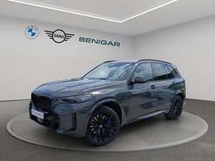 Fotos de BMW X5 xDrive50e color Gris. Año 2024. 360KW(489CV). Híbrido Electro/Gasolina. En concesionario GANDIA Automoviles Fersan, S.A. de Valencia