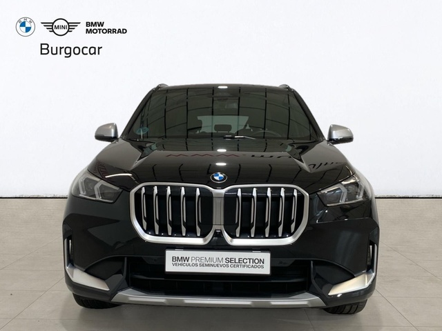 BMW X1 sDrive18d color Negro. Año 2024. 110KW(150CV). Diésel. En concesionario Burgocar (Bmw y Mini) de Burgos